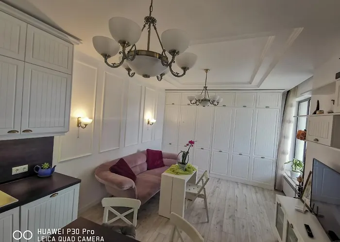 Luxury Alix * Burgasz