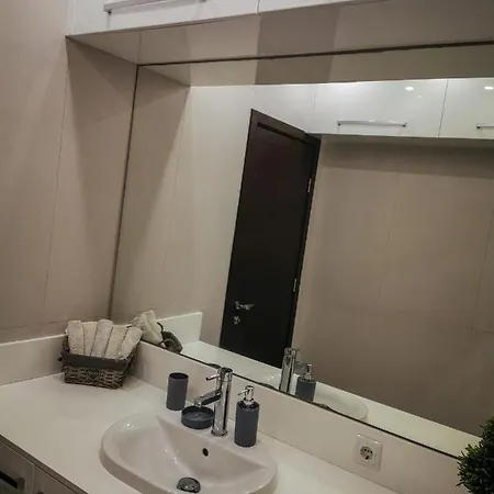 Luxury Alix Apartmán *