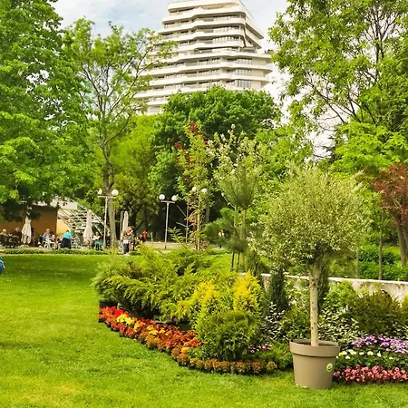 Luxury Alix * Burgas City