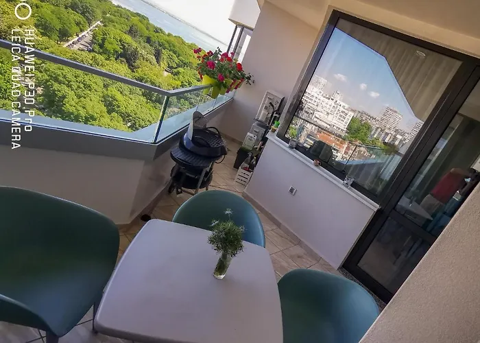 Luxury Alix * Бургас